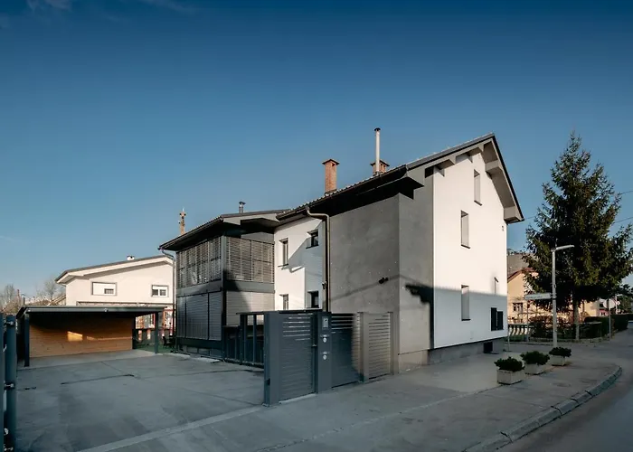 Apartments In Villa Olimp