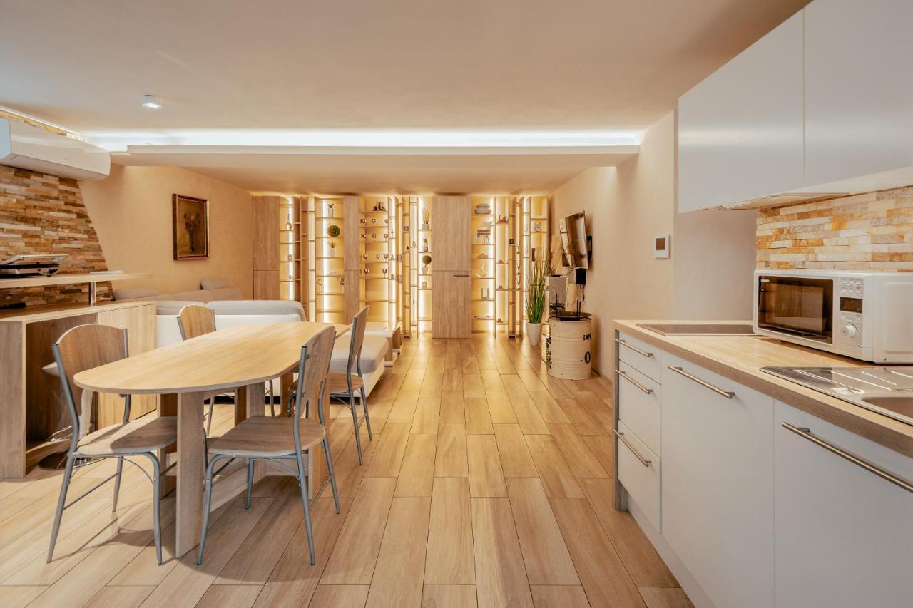 Apartment In Olimp